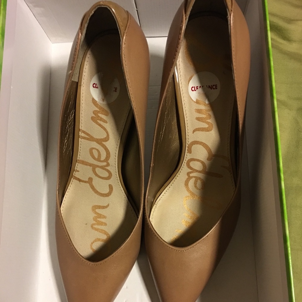 Skin shoes heels branded
